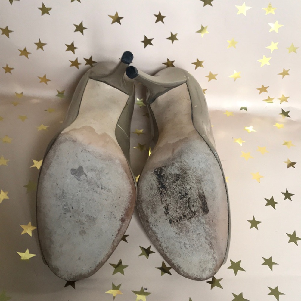 Stuart Weitzman Heels - Picture 5 of 7